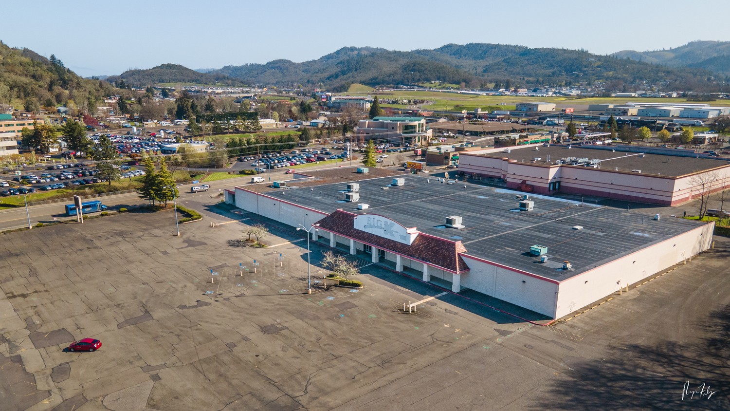It's Official WinCo Planning to Build Store in Roseburg